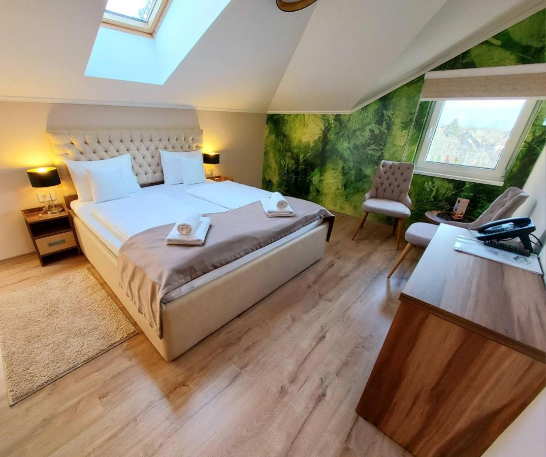 Papuli Rooms 4U Senta Екстер'єр фото