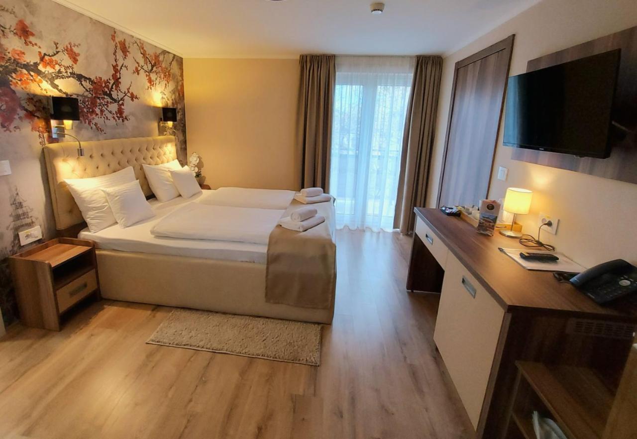 Papuli Rooms 4U Senta Екстер'єр фото