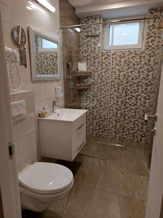 Papuli Rooms 4U Senta Екстер'єр фото